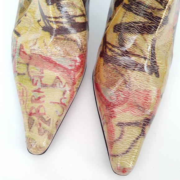 Patent stiletto graffiti print ankle boots - Picture 16 of 16